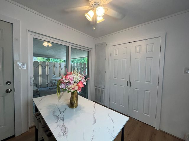 7221 Beechnut Street D, Houston, TX 77074