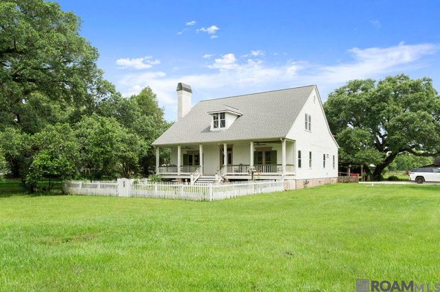 38326 Henry Rd, Prairieville, LA 70769