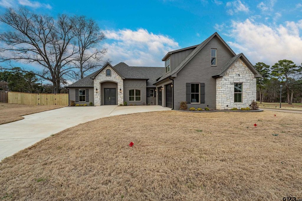 114 White-N-Gail, Bullard, TX 75757