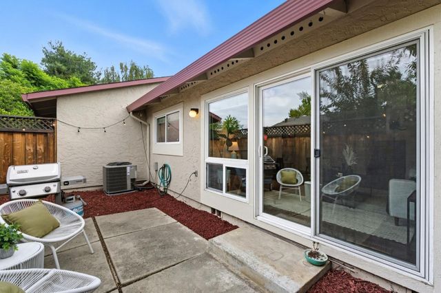 1375 Pinehurst Square, San Jose, CA 95117