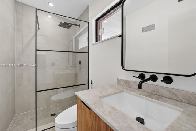 2131 N 53rd Ave, Hollywood, FL 33021