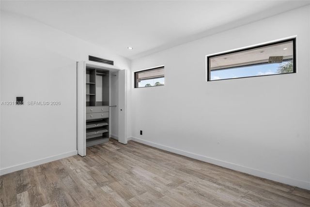 2131 N 53rd Ave, Hollywood, FL 33021