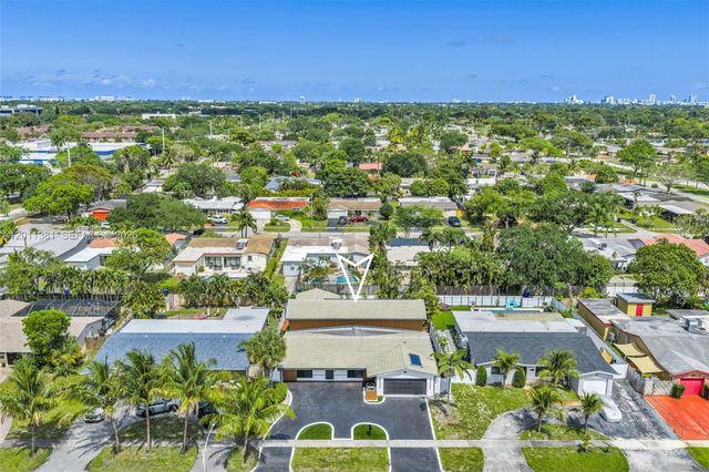 2131 N 53rd Ave, Hollywood, FL 33021