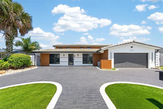 2131 N 53rd Ave, Hollywood, FL 33021