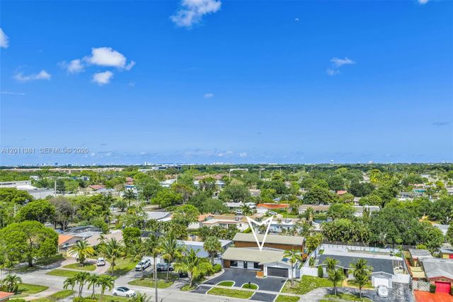 2131 N 53rd Ave, Hollywood, FL 33021