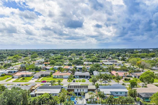2131 N 53rd Ave, Hollywood, FL 33021