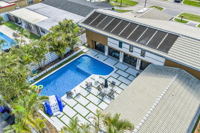 2131 N 53rd Ave, Hollywood, FL 33021