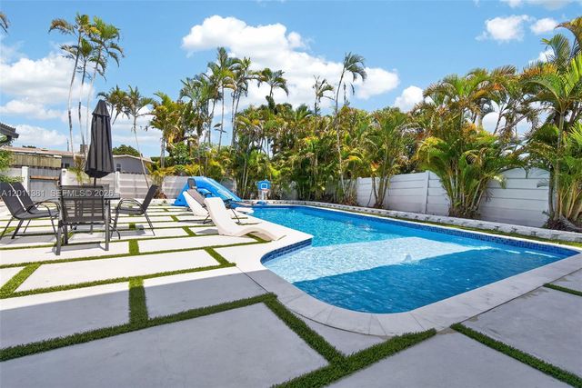 2131 N 53rd Ave, Hollywood, FL 33021