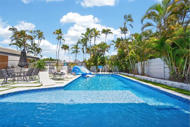 2131 N 53rd Ave, Hollywood, FL 33021