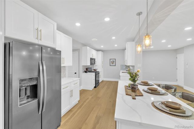 2930 Monaco St Pkwy, Denver, CO 80207