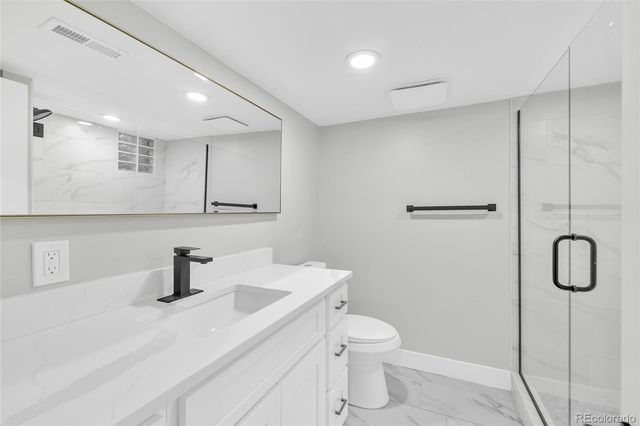 2930 Monaco St Pkwy, Denver, CO 80207