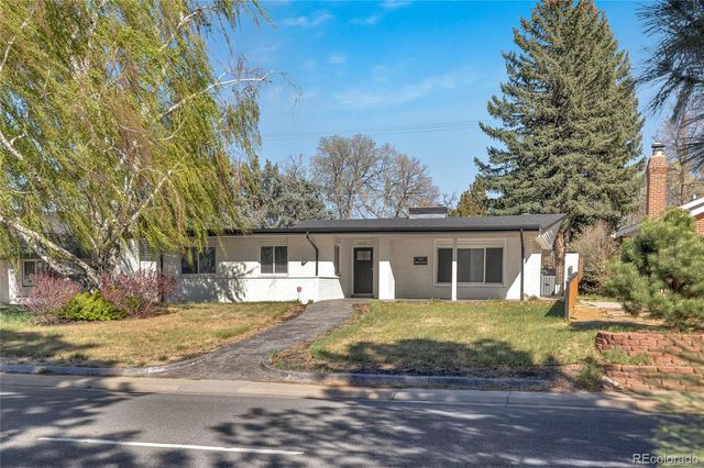 2930 Monaco St Pkwy, Denver, CO 80207