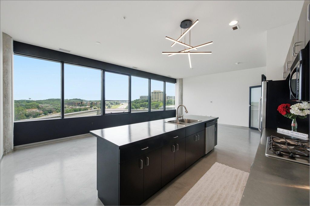 5601 Smetana Drive 712, Hopkins, MN 55343 — photo 3