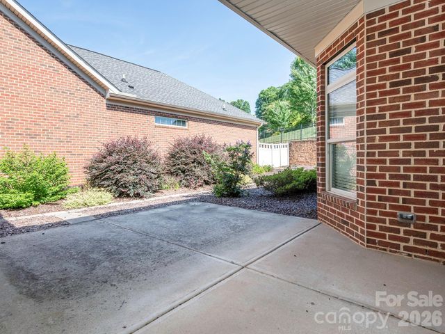 4534 Ideal Way, Harrisburg, NC 28075