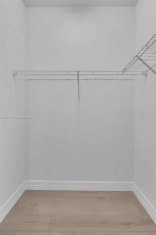 1595 Evergreen Ter, Hollywood, FL 33021