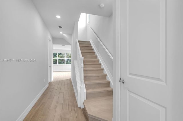 1595 Evergreen Ter, Hollywood, FL 33021