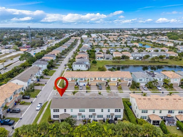 1595 Evergreen Ter, Hollywood, FL 33021
