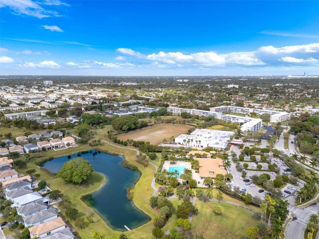 1595 Evergreen Ter, Hollywood, FL 33021