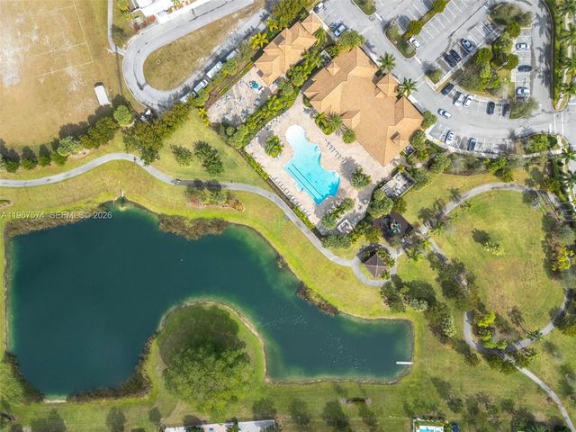 1595 Evergreen Ter, Hollywood, FL 33021