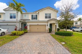 1595 Evergreen Ter, Hollywood, FL 33021