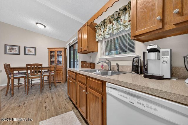 1870 SHANNON LAKE Drive, Middleburg, FL 32068