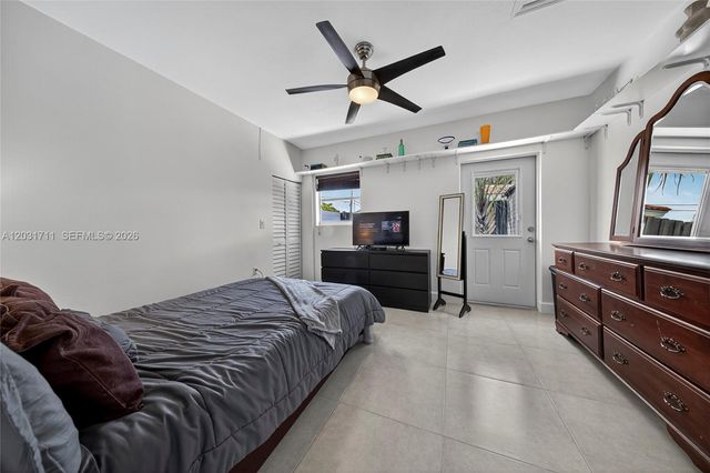 380 SE 1st Ter, Pompano Beach, FL 33060