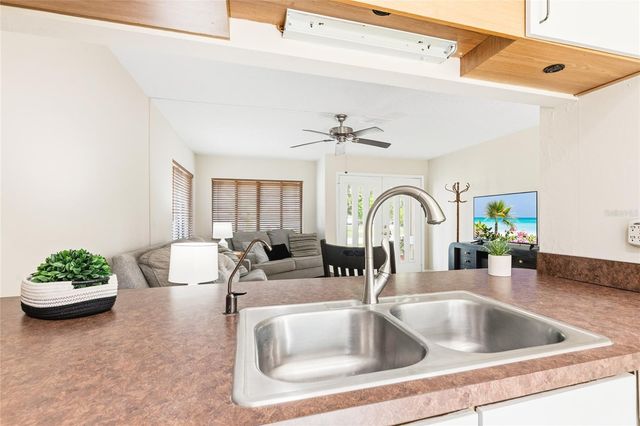 8 LLADD COURT, Palm Coast, FL 32164