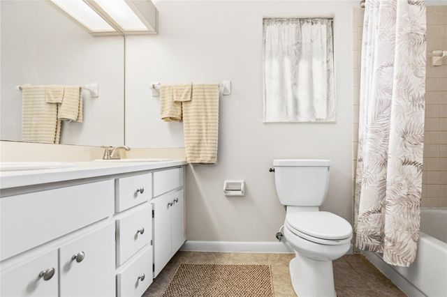 8 LLADD COURT, Palm Coast, FL 32164