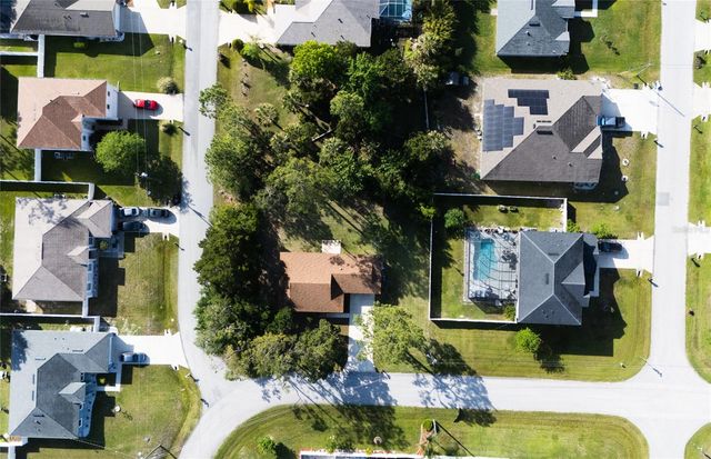 8 LLADD COURT, Palm Coast, FL 32164