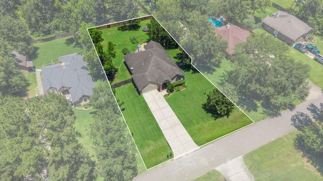 7210 Ramblewood Drive, Magnolia, TX 77354