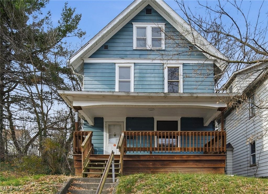 606 Brown Street, Akron, OH 44311