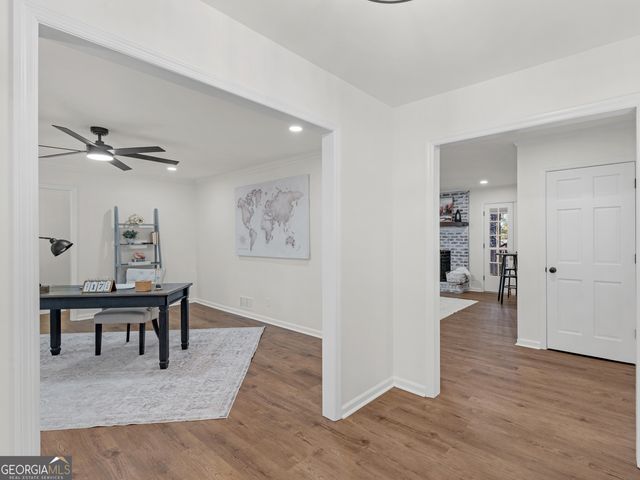 230 Horseshoe Circle, Fayetteville, GA 30215