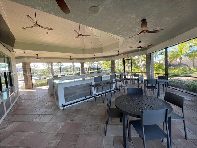 4441 E Appleton Cir E, Oakland Park, FL 33309