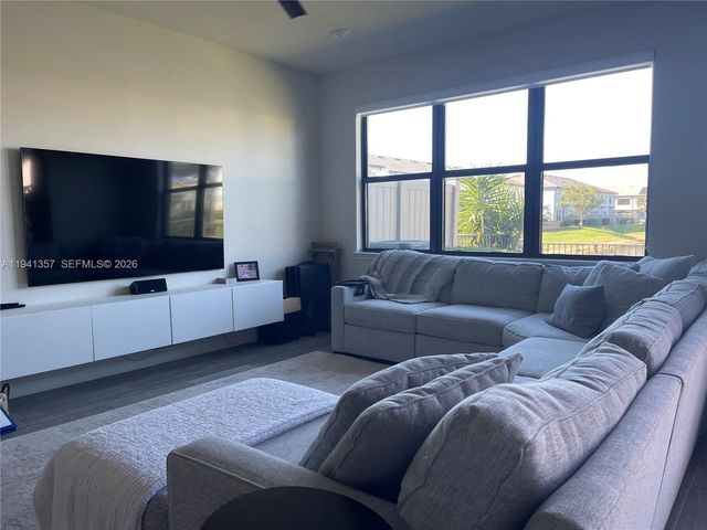 4441 E Appleton Cir E, Oakland Park, FL 33309