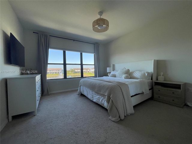 4441 E Appleton Cir E, Oakland Park, FL 33309