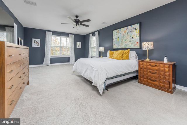 213 SPRING BEAUTY DR, Williamstown, NJ 08094