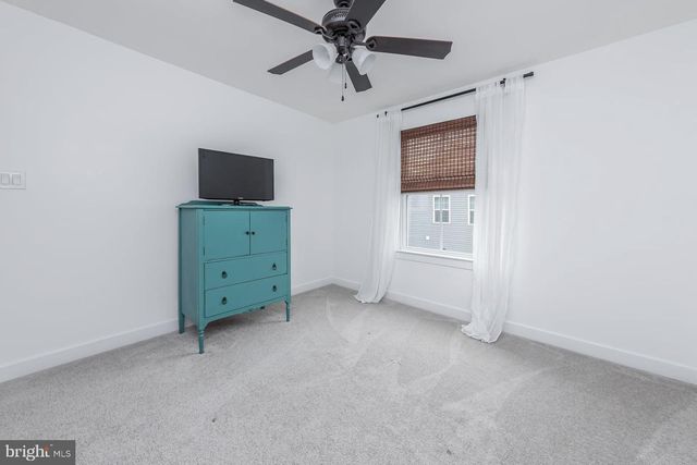 213 SPRING BEAUTY DR, Williamstown, NJ 08094