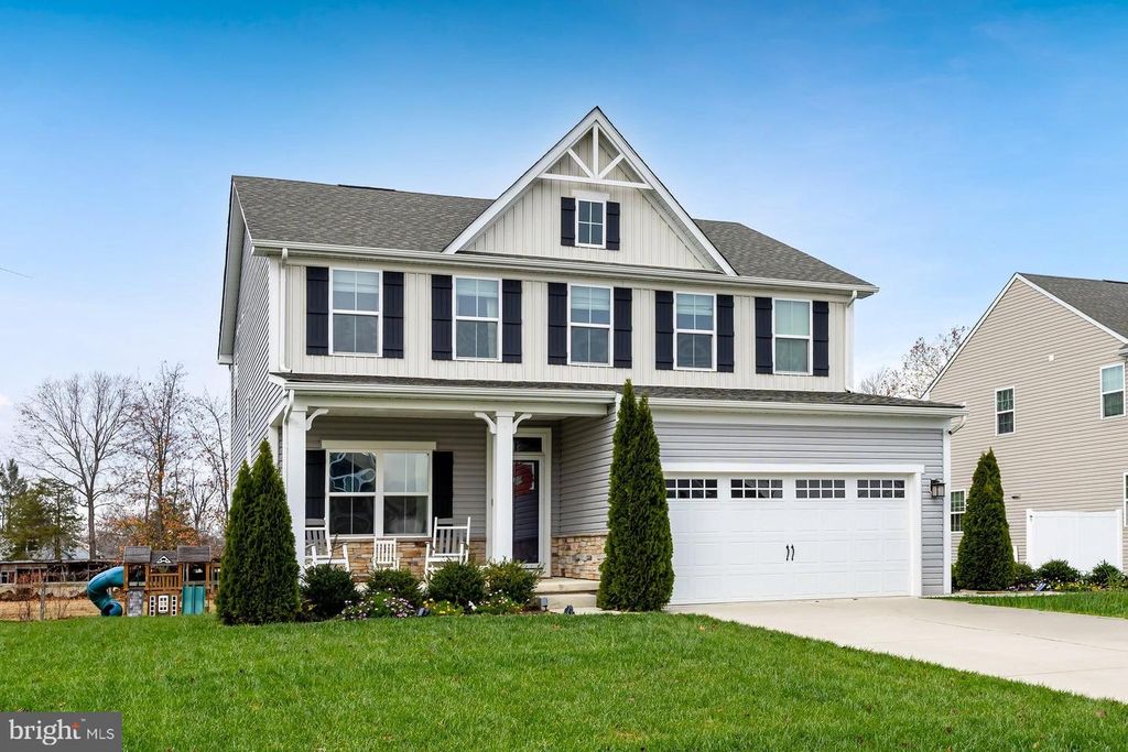 213 SPRING BEAUTY DR, Williamstown, NJ 08094