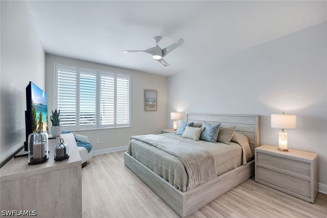 275 Indies WAY 1703, Naples, FL 34110
