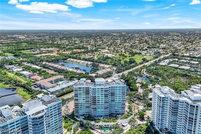 275 Indies WAY 1703, Naples, FL 34110