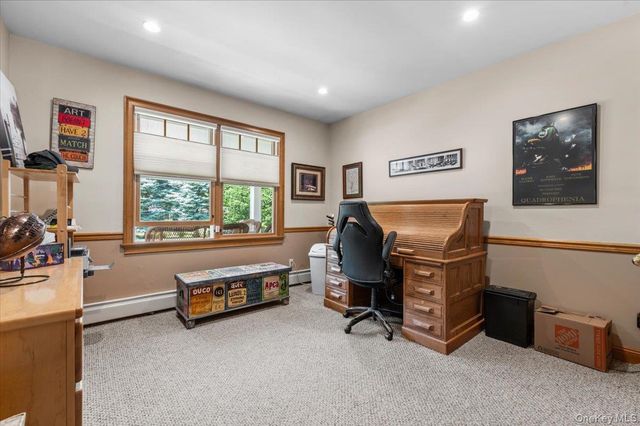 10 Serene Court, Dix Hills, NY 11746