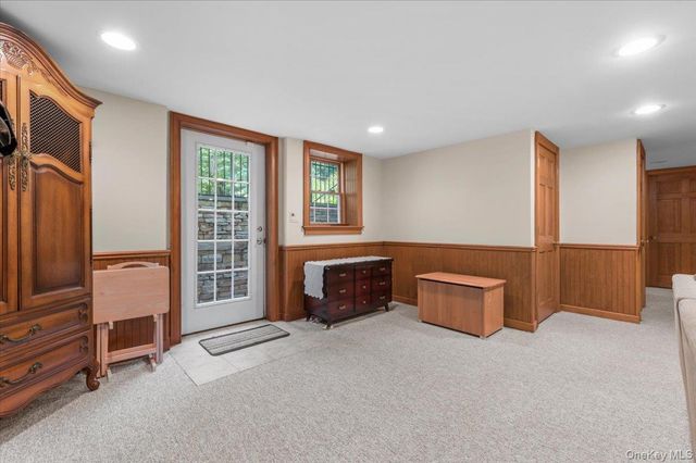 10 Serene Court, Dix Hills, NY 11746