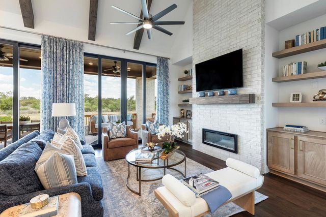 113 Lookout Point DR, Liberty Hill, TX 78642