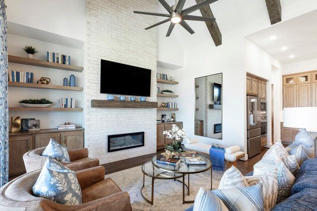113 Lookout Point DR, Liberty Hill, TX 78642