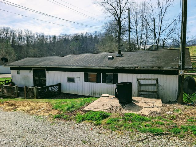 155 Selfe Drive, Clintwood, VA 24228