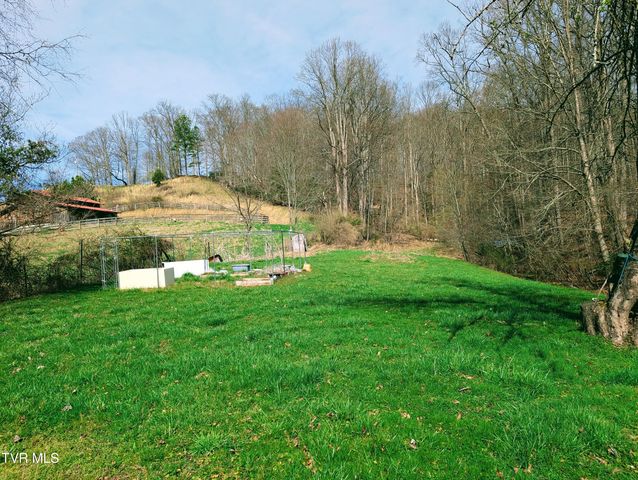 155 Selfe Drive, Clintwood, VA 24228