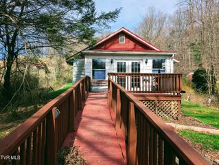 155 Selfe Drive, Clintwood, VA 24228