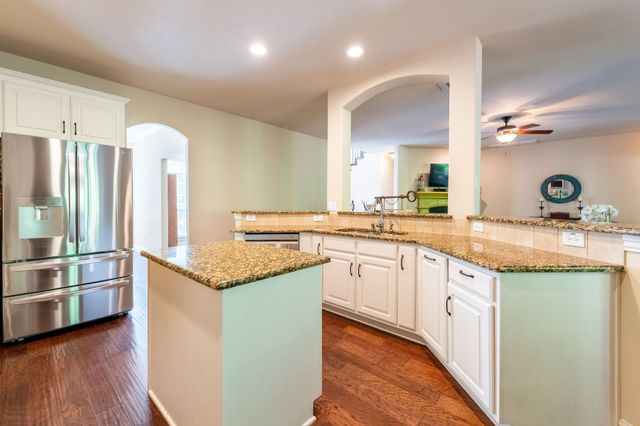 939 Windham Drive, Rockwall, TX 75087
