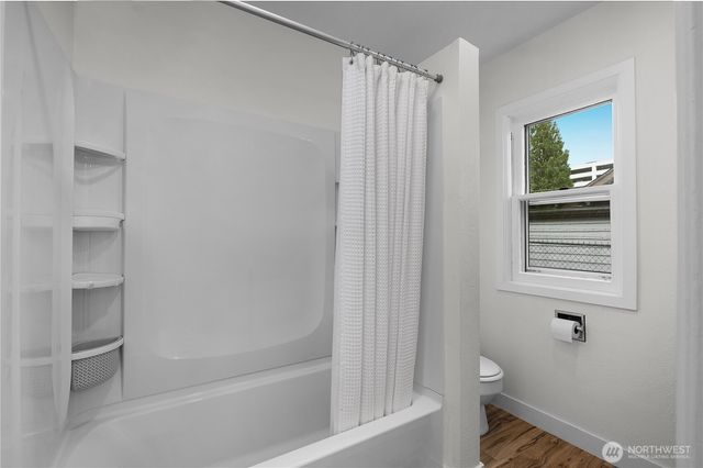 206 Hewitt Avenue, Bremerton, WA 98337