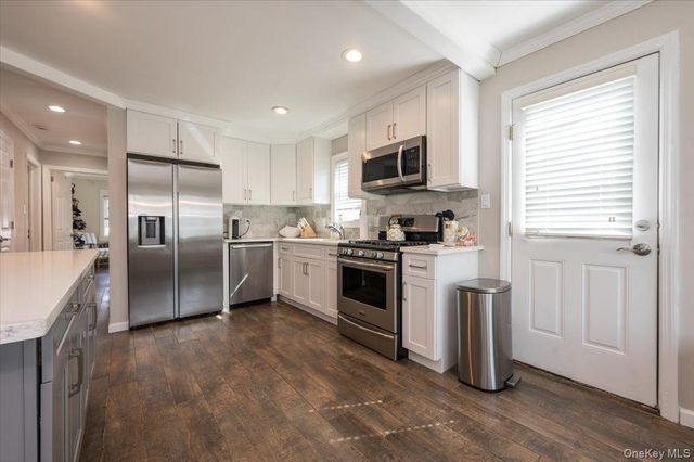 610 Monroe Boulevard, Long Beach, NY 11561